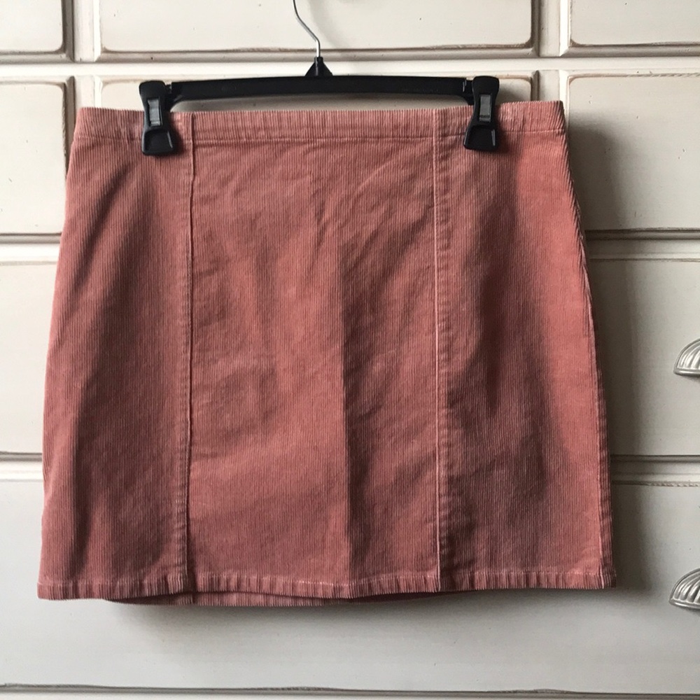 Forever 21 mauve corduroy skirt